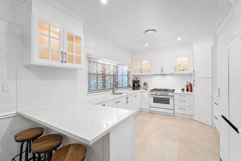 Photo - 7 Island View Drive, Kincumber NSW 2251 - Image 10