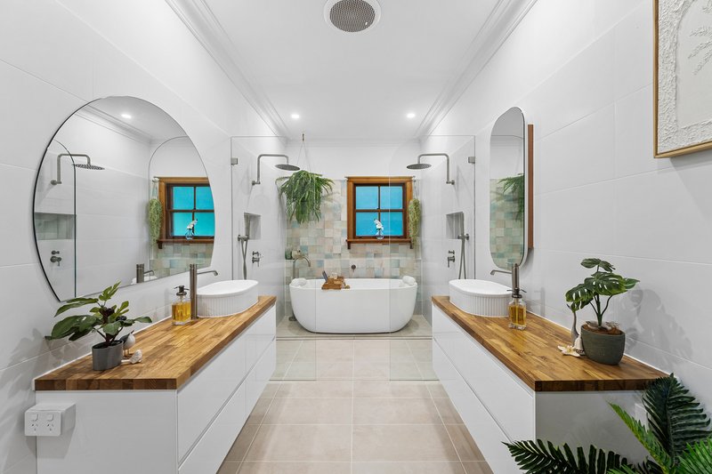 Photo - 7 Island View Drive, Kincumber NSW 2251 - Image 12
