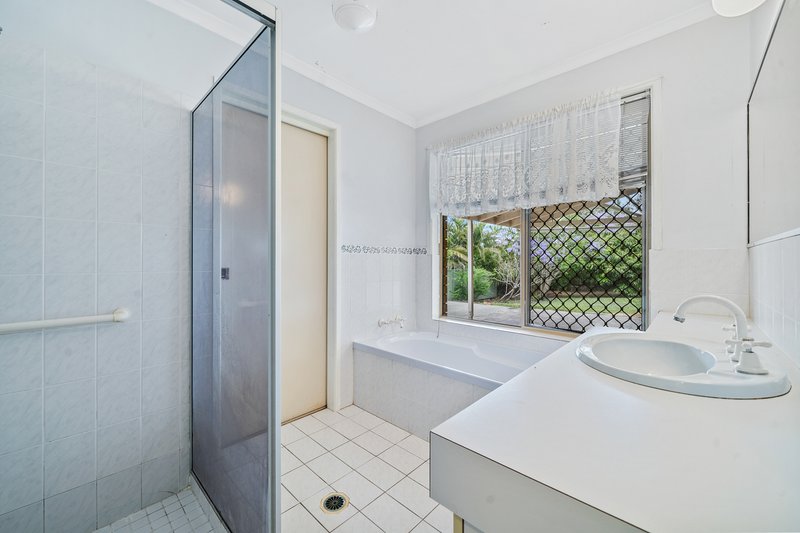 Photo - 7 Ivanhoe Drive, Bethania QLD 4205 - Image 11