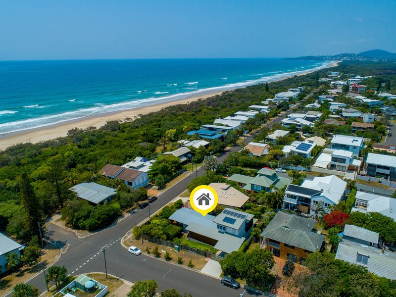 Photo - 7 Jabiru Street (Lorikeet Drive) Street, Peregian Beach QLD 4573 - Image 3