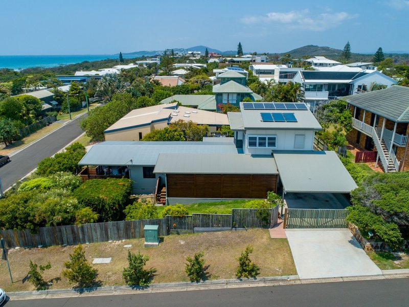 Photo - 7 Jabiru Street (Lorikeet Drive) Street, Peregian Beach QLD 4573 - Image 4