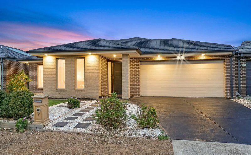 Photo - 7 Jacana Crescent, Williams Landing VIC 3027 - Image 18