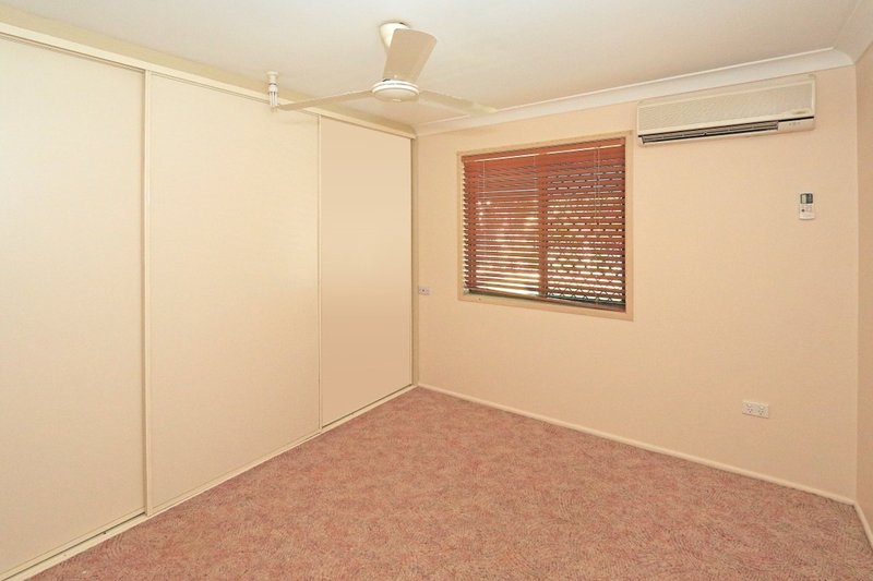 Photo - 7 Jaggard Street, Norman Gardens QLD 4701 - Image 6