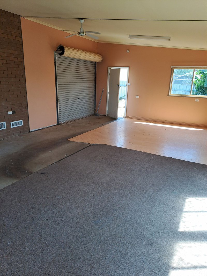 Photo - 7 James Street, Junee NSW 2663 - Image 6