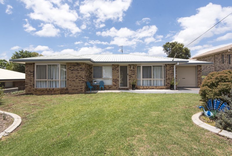 Photo - 7 Jamieson Court, Darling Heights QLD 4350 - Image 2