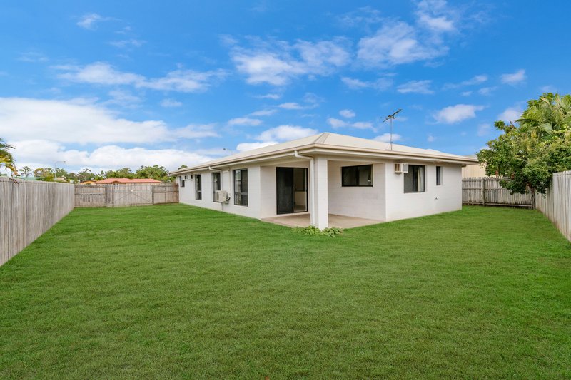 Photo - 7 Janelle Street, Kelso QLD 4815 - Image 7