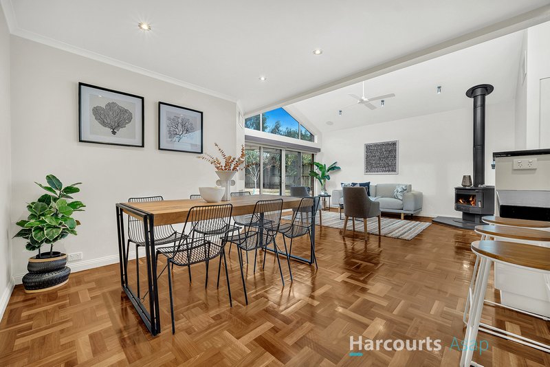 Photo - 7 Jennifer Court, Narre Warren VIC 3805 - Image 5