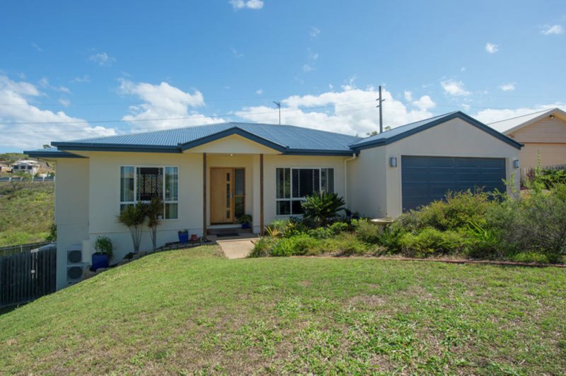 Photo - 7 Jenolan Court, New Auckland QLD 4680 - Image 2