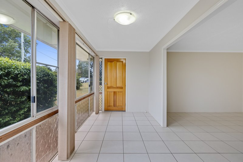 Photo - 7 Jimbour Drive, Newtown QLD 4350 - Image 4