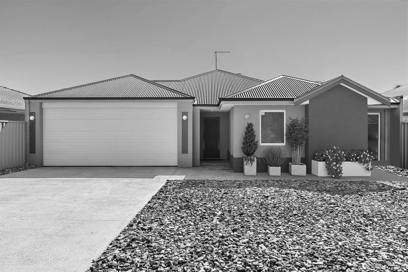 Photo - 7 Jiri Lane, Wannanup WA 6210 - Image 1