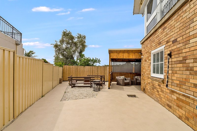 Photo - 7 Jocarm Avenue, Condell Park NSW 2200 - Image 14