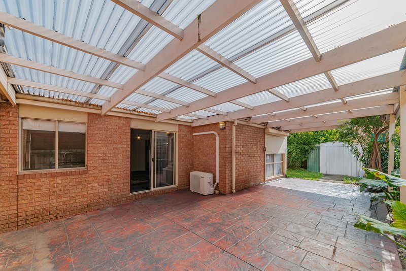 Photo - 7 Johnson Court, Roxburgh Park VIC 3064 - Image 15