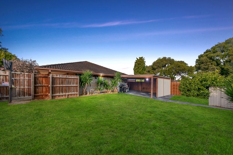 Photo - 7 Jolly Terrace, South Morang VIC 3752 - Image 15