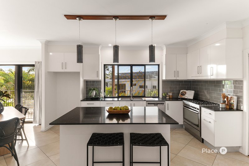 Photo - 7 Joshua Place, Redland Bay QLD 4165 - Image 5