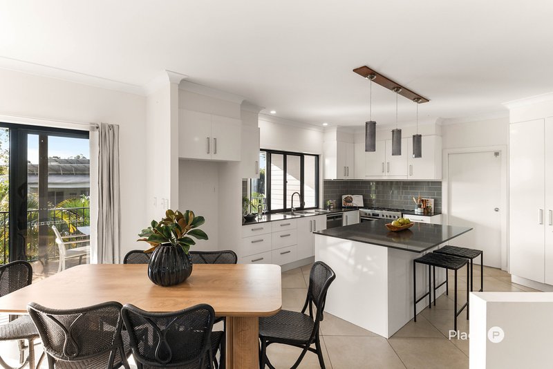 Photo - 7 Joshua Place, Redland Bay QLD 4165 - Image 6