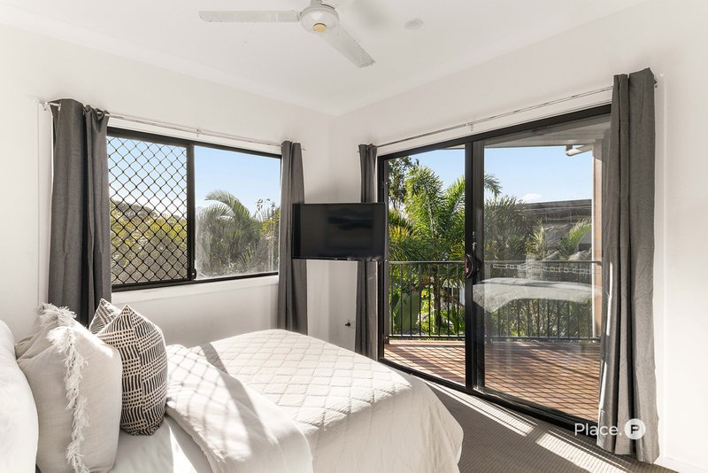 Photo - 7 Joshua Place, Redland Bay QLD 4165 - Image 12