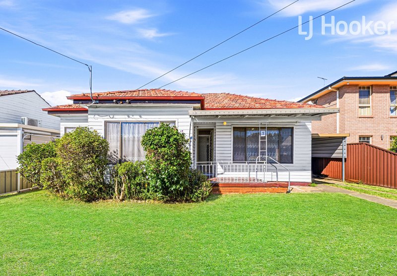 Photo - 7 Judith Avenue, Cabramatta NSW 2166 - Image 1
