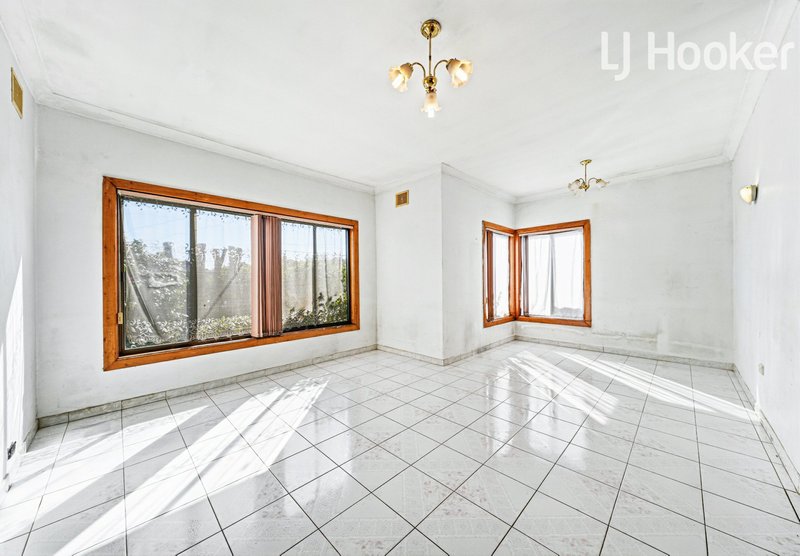 Photo - 7 Judith Avenue, Cabramatta NSW 2166 - Image 7