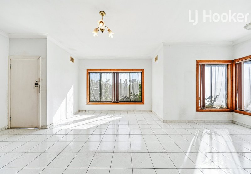 Photo - 7 Judith Avenue, Cabramatta NSW 2166 - Image 8