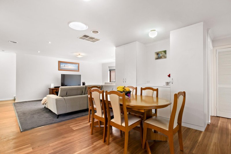 Photo - 7 Judkins Street, Oxley ACT 2903 - Image 6