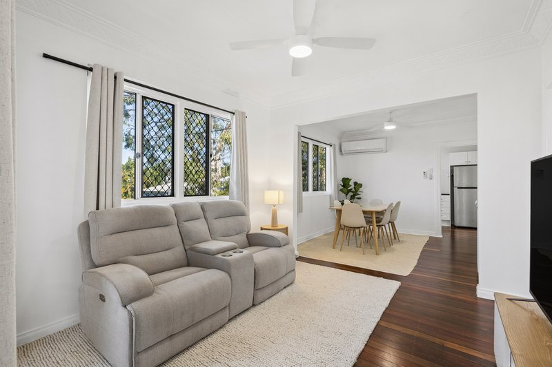 Photo - 7 Julia Street, Wavell Heights QLD 4012 - Image 17