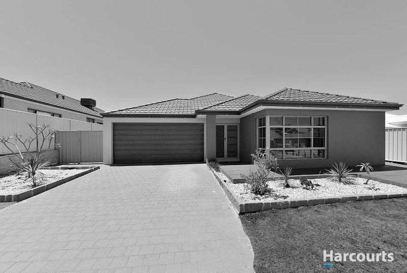 7 Juno Way, Lakelands WA 6180