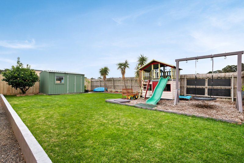 Photo - 7 Justin Place, Pakenham VIC 3810 - Image 14