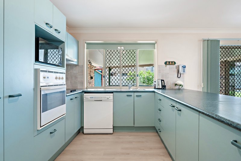 Photo - 7 Juxon Street, Bald Hills QLD 4036 - Image 5