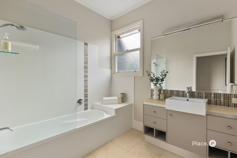 Photo - 7 Kalinga Street, Clayfield QLD 4011 - Image 19