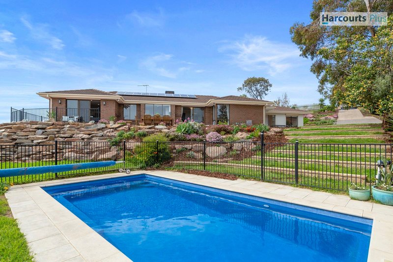 Photo - 7 Kalmia Court, Hallett Cove SA 5158 - Image 4