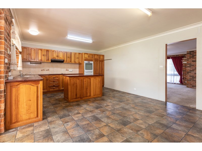 Photo - 7 Karlowan Place, Forster NSW 2428 - Image 12