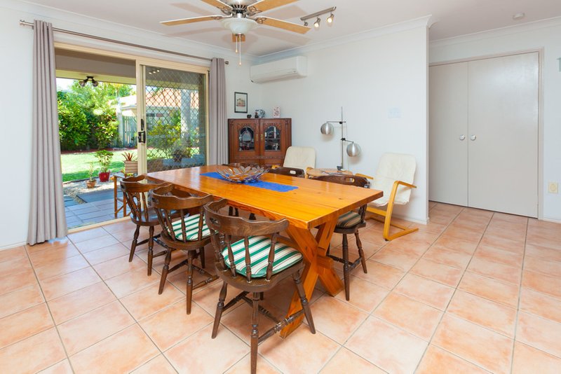 Photo - 7 Karnak Court, Camira QLD 4300 - Image 4