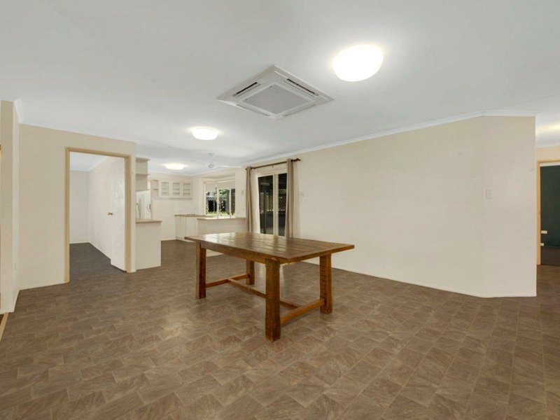 Photo - 7 Katandra Street, Boyne Island QLD 4680 - Image 6