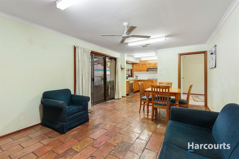 Photo - 7 Kavanagh Court, Rowville VIC 3178 - Image 2