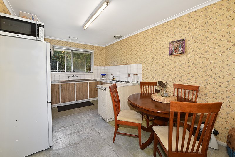 Photo - 7 Kaye Court, Coburg VIC 3058 - Image 3