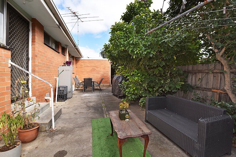 Photo - 7 Kaye Court, Coburg VIC 3058 - Image 7