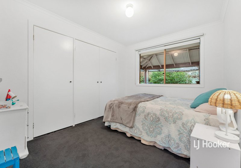 Photo - 7 Kearns Close, Broadford VIC 3658 - Image 7
