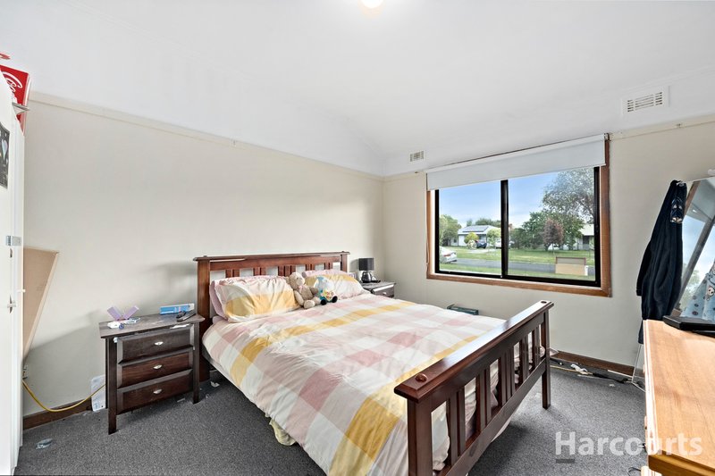 Photo - 7 Keith Avenue, Moe VIC 3825 - Image 6