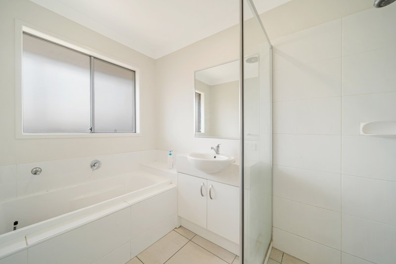 Photo - 7 Kellie Court, Crestmead QLD 4132 - Image 2