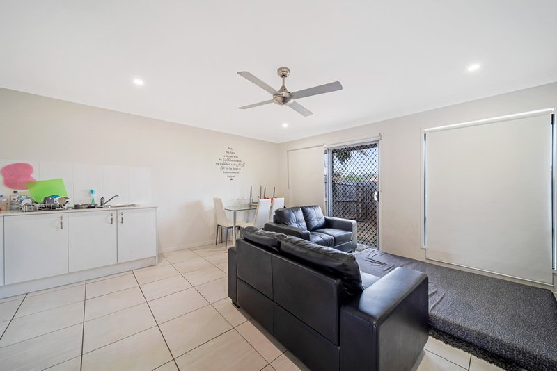 Photo - 7 Kellie Court, Crestmead QLD 4132 - Image 10