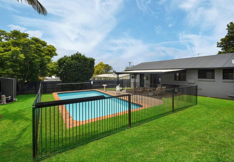 Photo - 7 Kenmare St , Eagleby QLD 4207 - Image 19