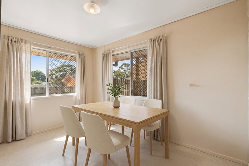 Photo - 7 Kenora Court, Rockville QLD 4350 - Image 5