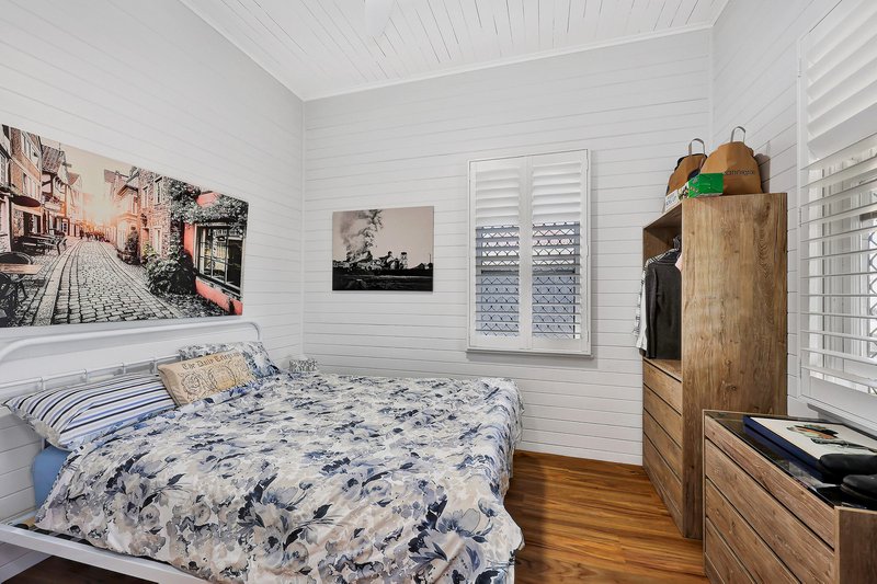 Photo - 7 Kent Street, Bundaberg East QLD 4670 - Image 15