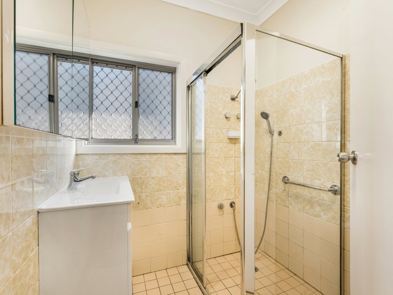 Photo - 7 Kenward Avenue, Chester Hill NSW 2162 - Image 8