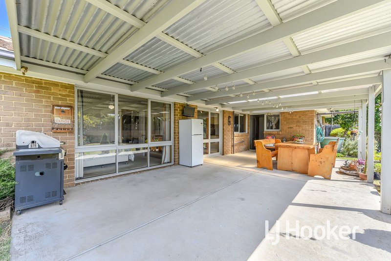 Photo - 7 Kerrison Drive, Hampton Park VIC 3976 - Image 9