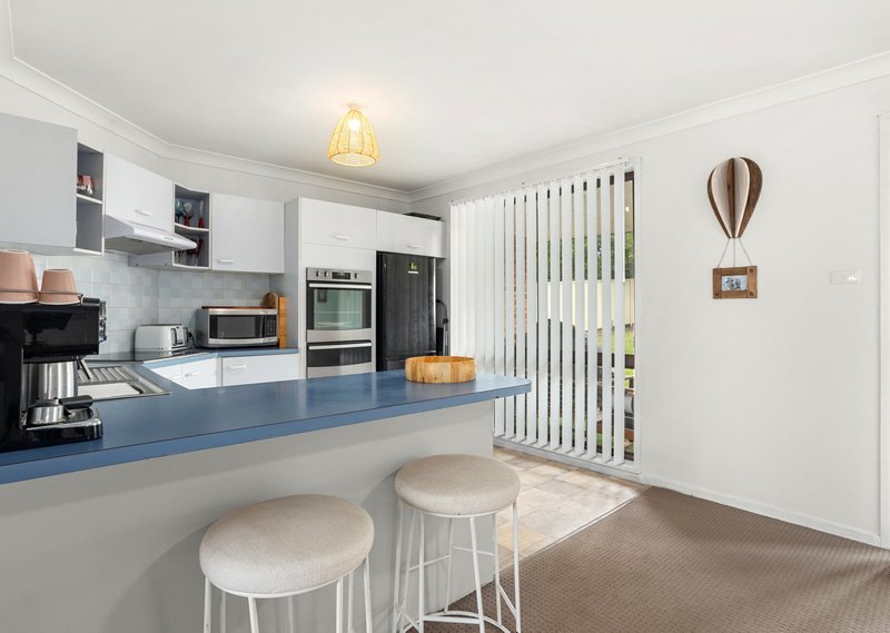 Photo - 7 Kestrel Avenue, Old Bar NSW 2430 - Image 6