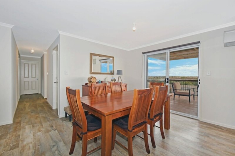 Photo - 7 Kestrel Crescent, Thompson Beach SA 5501 - Image 7