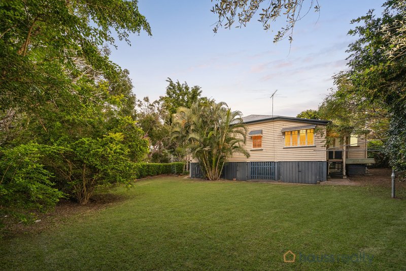 Photo - 7 Kew Road, Graceville QLD 4075 - Image 9