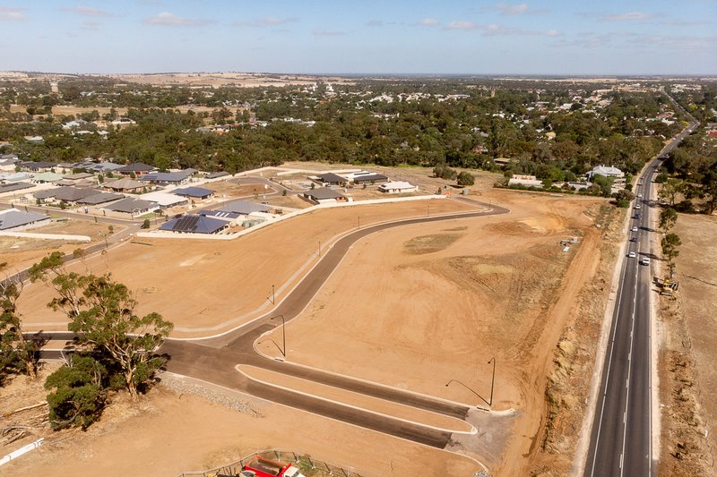 Photo - 7 Kibby Circuit, Strathalbyn SA 5255 - Image 3