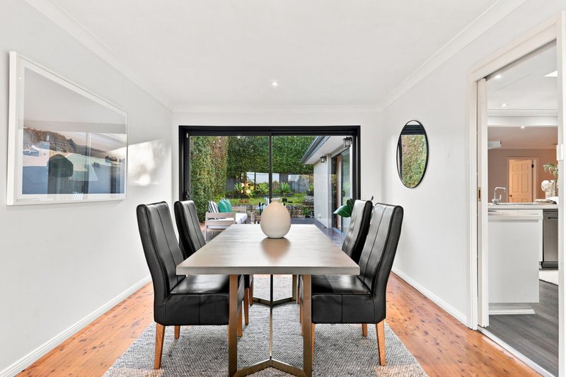 Photo - 7 Kildare Grove, Killarney Heights NSW 2087 - Image 6